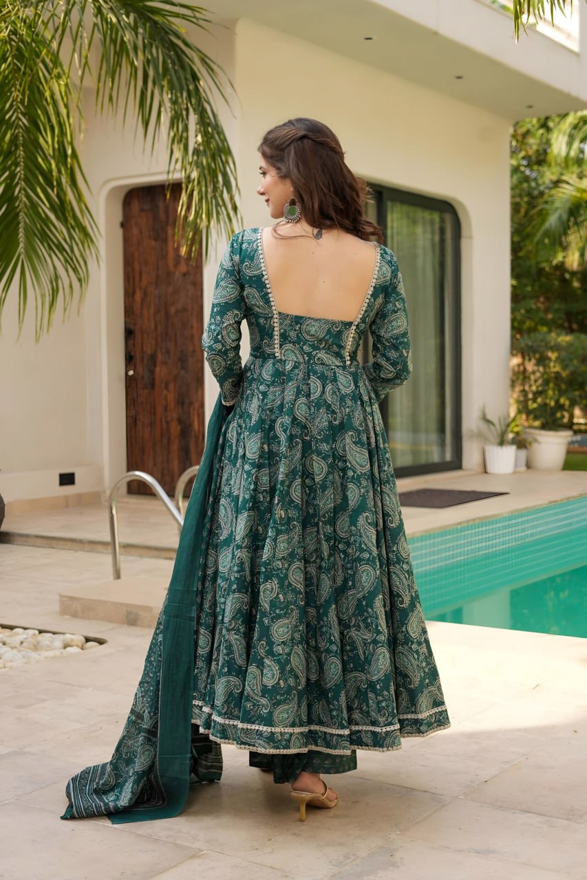 GREEN SHELL SUIT